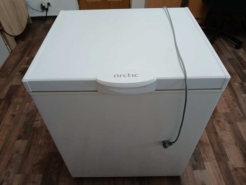Vand lada frigorifica Arctic